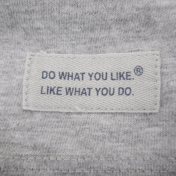 Life Is Good Women's Size M Crusher Tee Gray Golf Cartoon T-shirt Short Sleeve - Picture 6 of 6